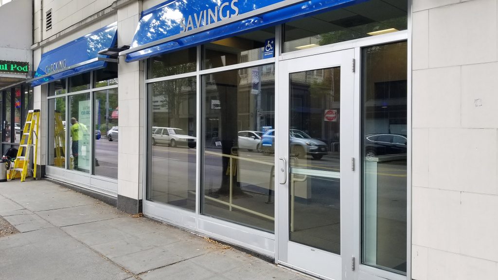 Commercial window tinting in Lynnwood